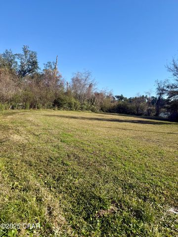 112 Bayou Avenue, Panama City, FL 32401