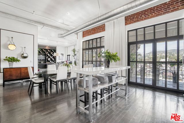 1645 Vine Street 1007, Los Angeles, CA 90028