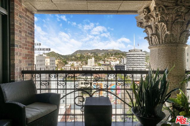 1645 Vine Street 1007, Los Angeles, CA 90028