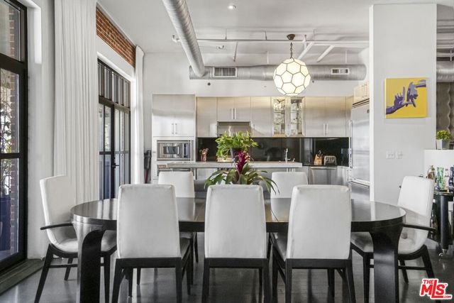 1645 Vine Street 1007, Los Angeles, CA 90028