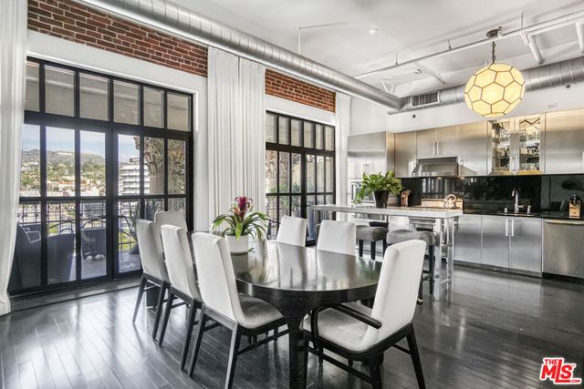 1645 Vine Street 1007, Los Angeles, CA 90028