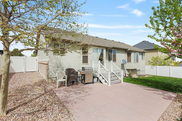 5703 W SORRENTO WAY, West Jordan, UT 84081