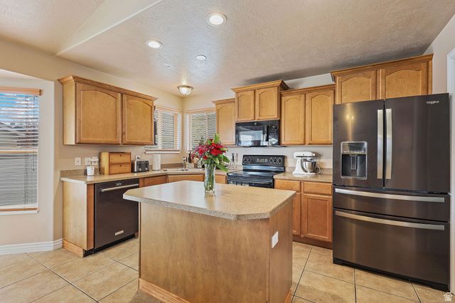 5703 W SORRENTO WAY, West Jordan, UT 84081
