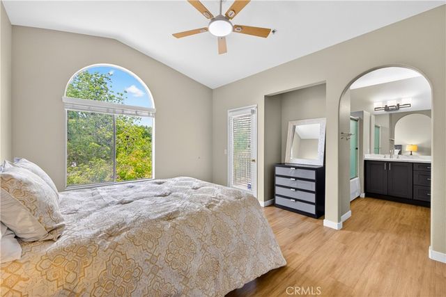 2329 Sunningdale, Tustin, CA 92782