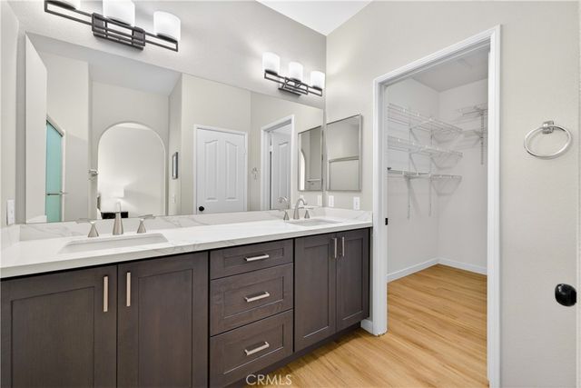 2329 Sunningdale, Tustin, CA 92782