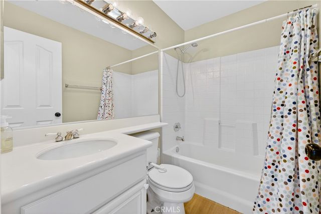 2329 Sunningdale, Tustin, CA 92782
