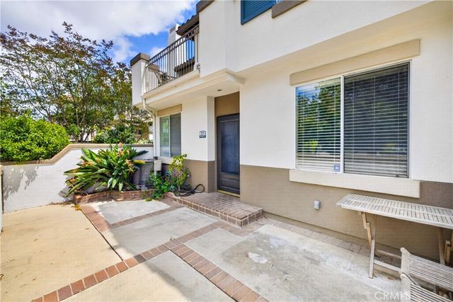 2329 Sunningdale, Tustin, CA 92782