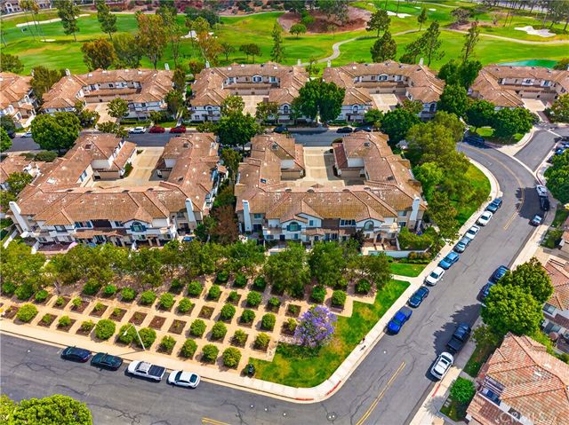 2329 Sunningdale, Tustin, CA 92782