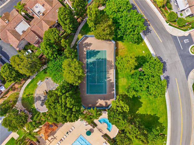 2329 Sunningdale, Tustin, CA 92782