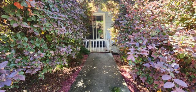 1300 W Olson Avenue SPC 6, Reedley, CA 93654