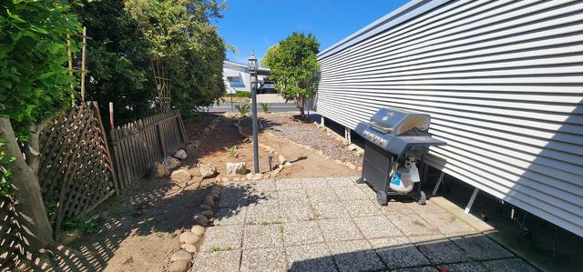 1300 W Olson Avenue SPC 6, Reedley, CA 93654