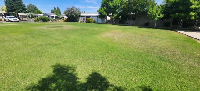 1300 W Olson Avenue SPC 6, Reedley, CA 93654