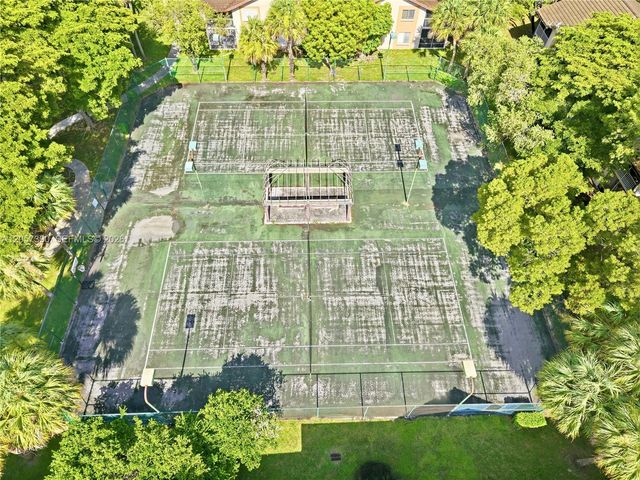 13920 SW 93rd Ln 13920, Miami, FL 33186