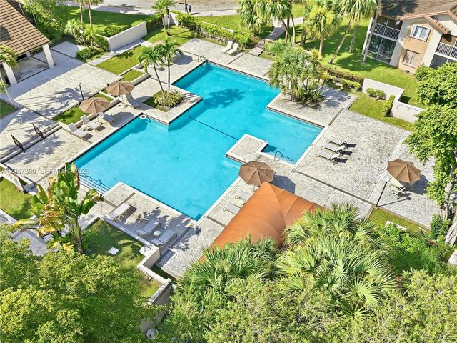 13920 SW 93rd Ln 13920, Miami, FL 33186