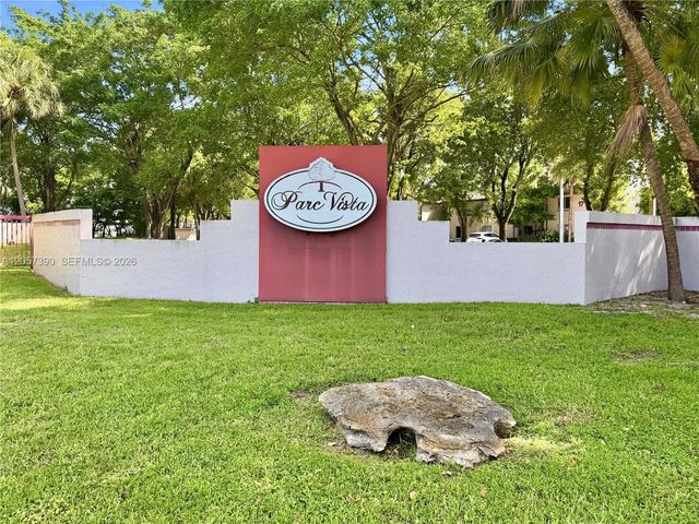 13920 SW 93rd Ln 13920, Miami, FL 33186