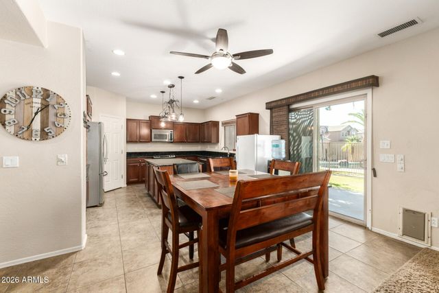 41476 N ALI Trail, San Tan Valley, AZ 85140