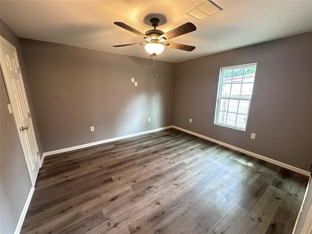 2708 S McKinley Avenue, Oklahoma City, OK 73109