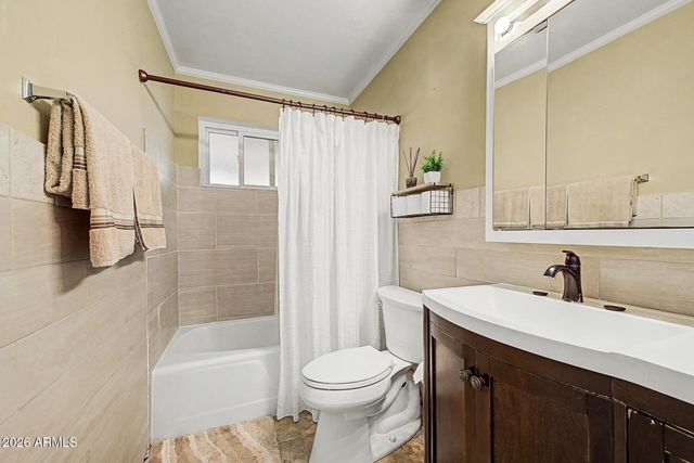 3820 W MYRTLE Avenue, Phoenix, AZ 85051