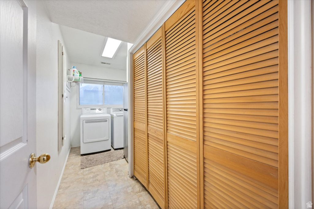 Image 17 of property listing at 1405 N 770 W, Orem, UT 84057