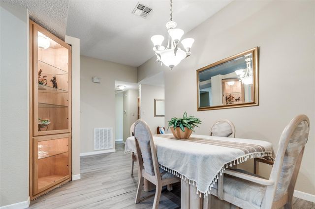 2507 N 18th Street N, Texas City, TX 77590