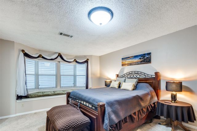 2507 N 18th Street N, Texas City, TX 77590