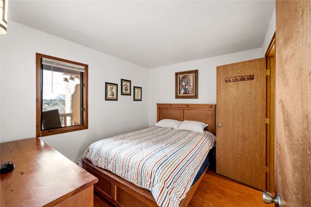 2600 Zia Road B16, Santa Fe, NM 87505