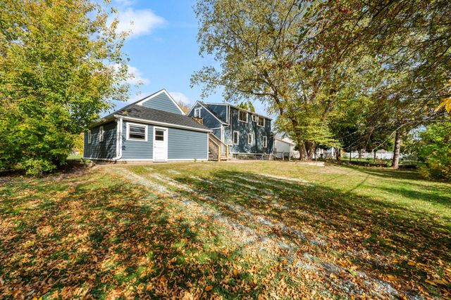 2338 15th Avenue E, North Saint Paul, MN 55109