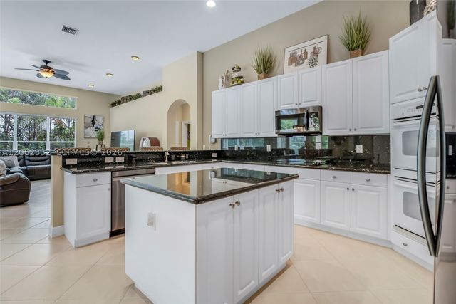 18800 SW 41st St, Miramar, FL 33029