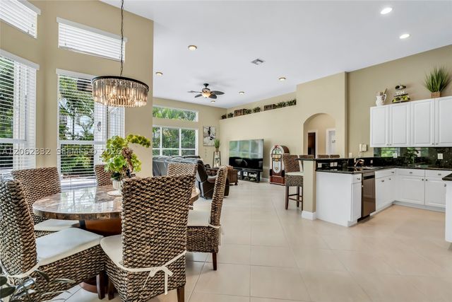 18800 SW 41st St, Miramar, FL 33029