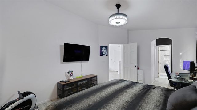 5940 High Steed Street 101, Henderson, NV 89011