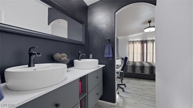 5940 High Steed Street 101, Henderson, NV 89011