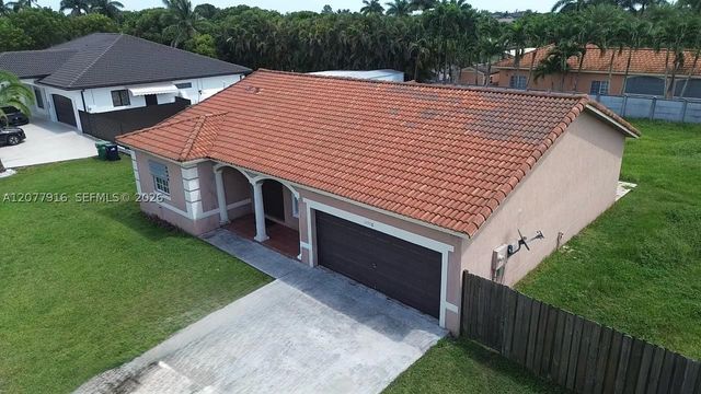 12998 SW 219th Ter, Miami, FL 33170