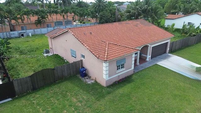 12998 SW 219th Ter, Miami, FL 33170
