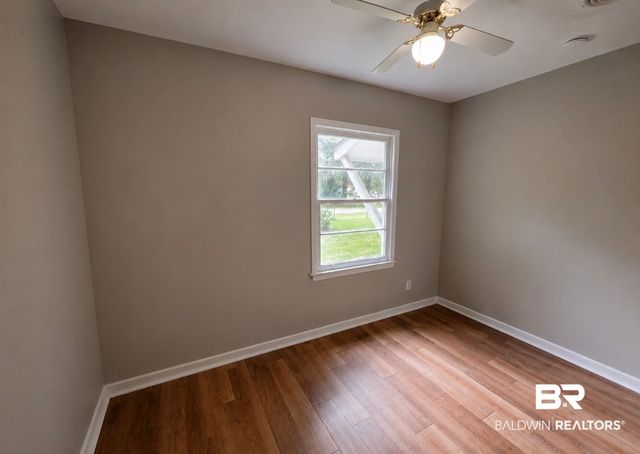 1321 Hubert Pierce Rd, Mobile, AL 36608