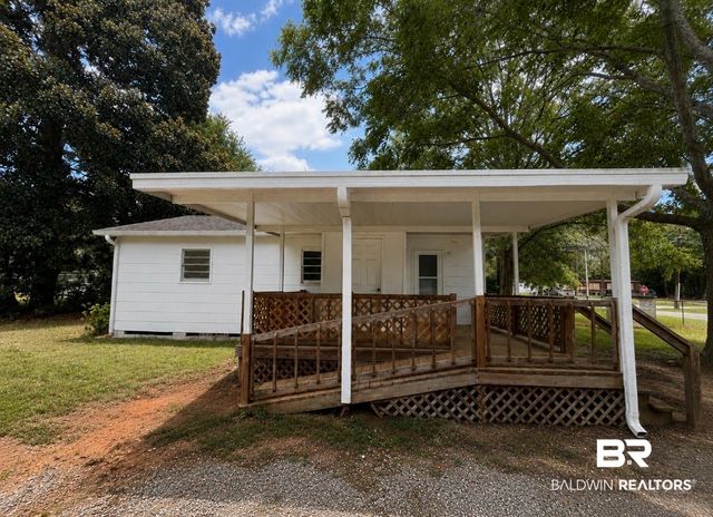 1321 Hubert Pierce Rd, Mobile, AL 36608