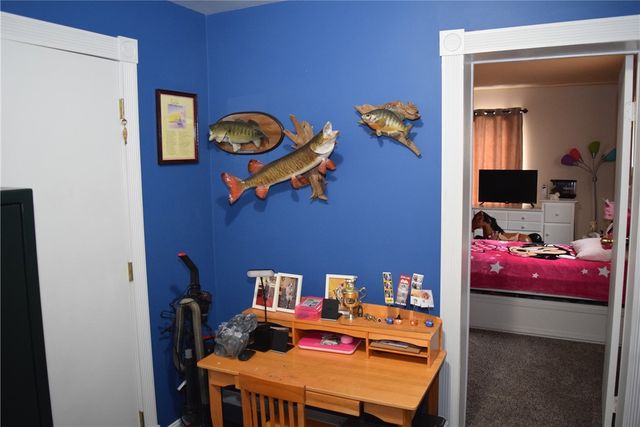 1607 Sylvan Ave, West Mifflin, PA 15122