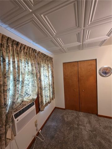 1607 Sylvan Ave, West Mifflin, PA 15122