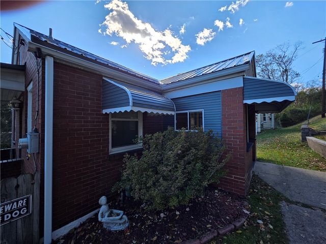 1607 Sylvan Ave, West Mifflin, PA 15122
