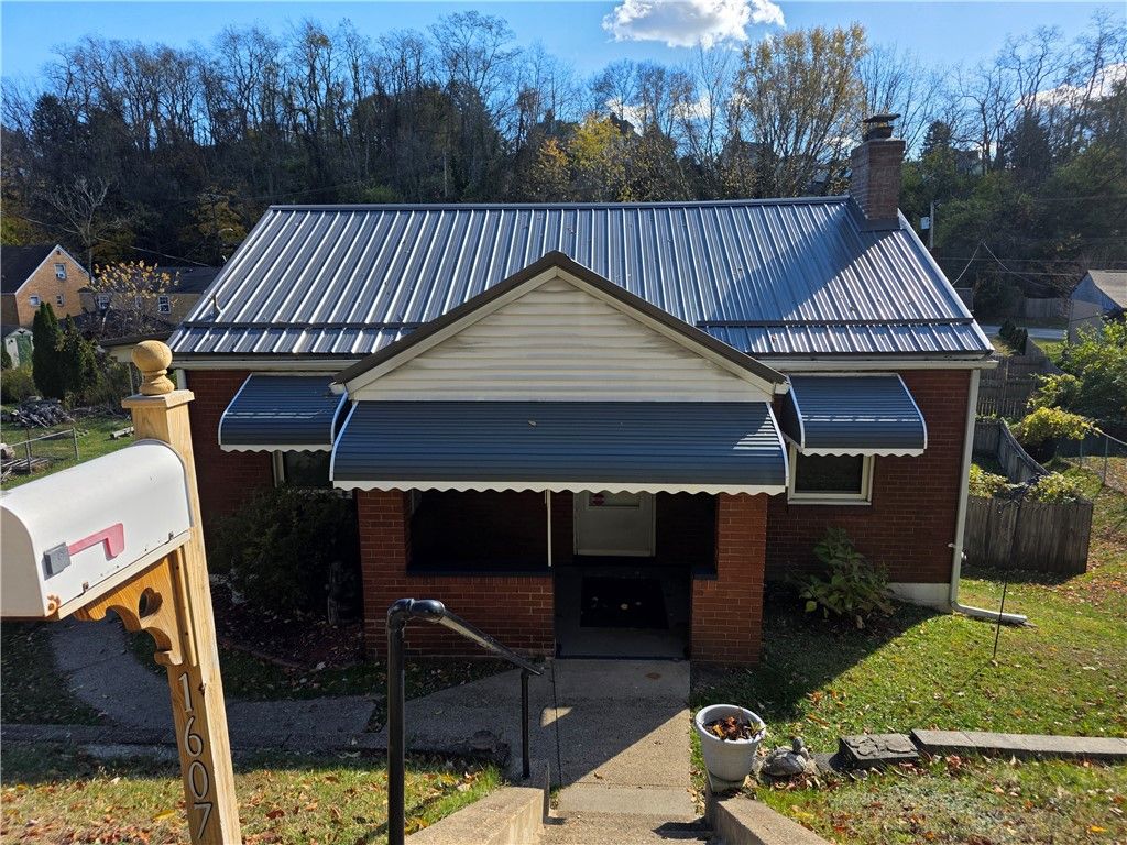 1607 Sylvan Ave, West Mifflin, PA 15122