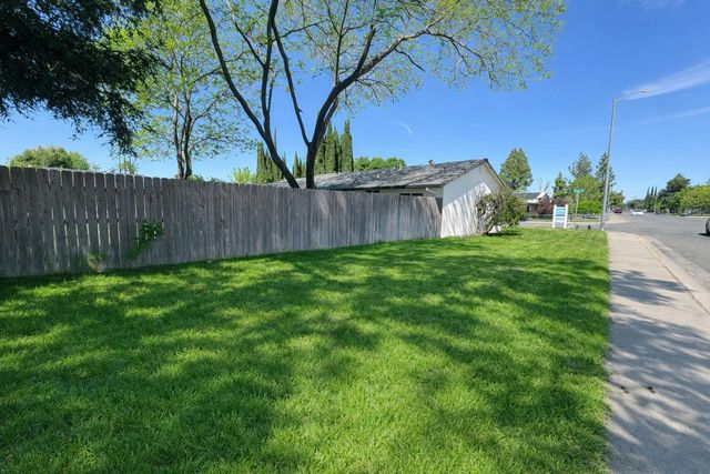 2716 Peach St, Live Oak, CA 95953