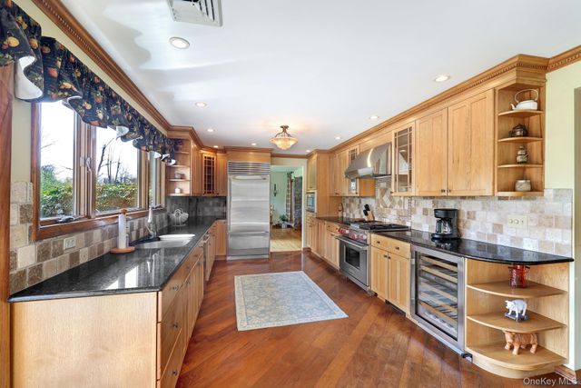 2 Boyce Road, Pine Bush, NY 12566