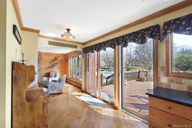 2 Boyce Road, Pine Bush, NY 12566