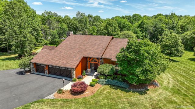 2 Boyce Road, Pine Bush, NY 12566