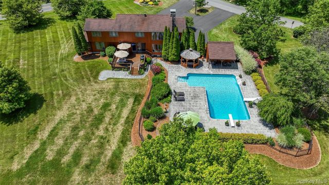 2 Boyce Road, Pine Bush, NY 12566