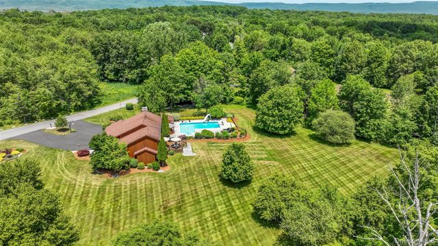 2 Boyce Road, Pine Bush, NY 12566