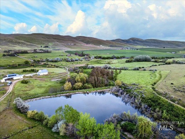 1854 Farnam Ln, Weiser, ID 83672