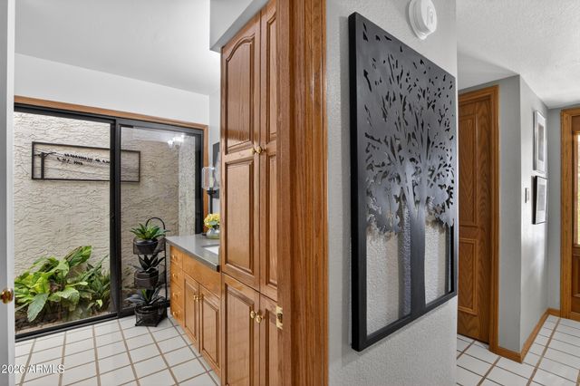 7944 E GRANADA Road, Scottsdale, AZ 85257