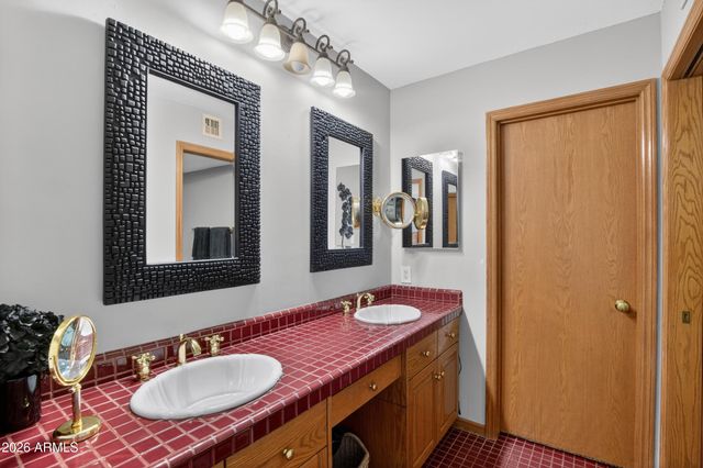 7944 E GRANADA Road, Scottsdale, AZ 85257