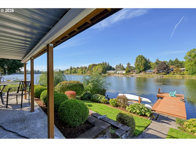 21511 Ne INTERLACHEN Ln, Fairview, OR 97024