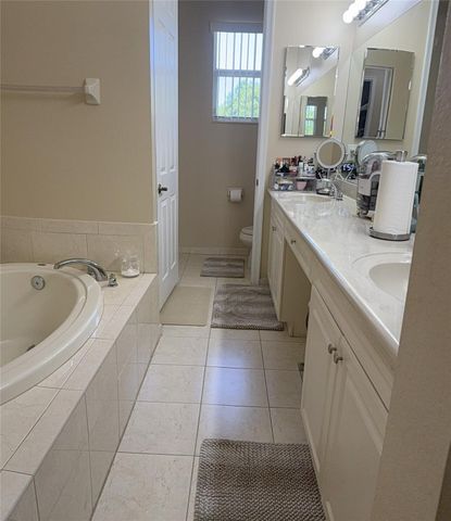 5926 NW 117th Drive 9B, Coral Springs, FL 33076